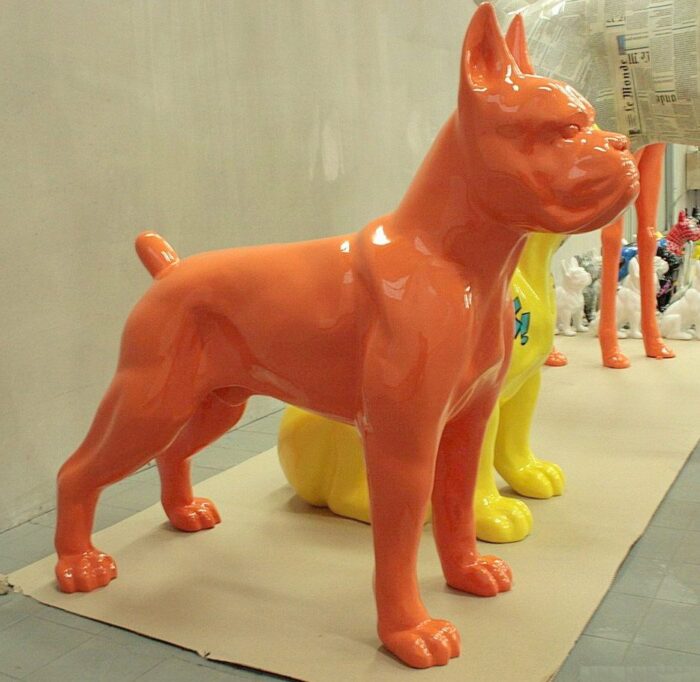 figura pies bokser kolor pomarańczowy