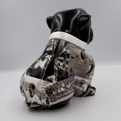 Bulldog Angelo 60 cm Hund - Fußball