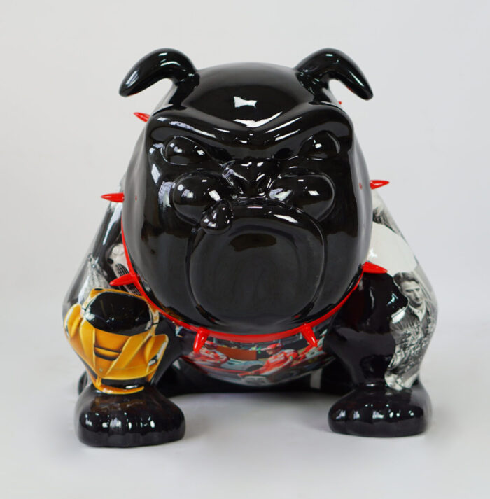 pies Bulldog Avella 55cm - Ferrari