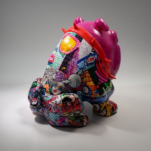 Bulldog Avella Hund 55 cm - Graffiti