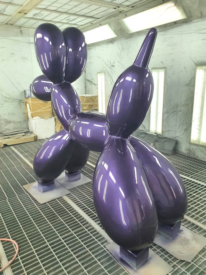 Balonowy Pies Duża Figura Dekoracyjna - Fioletowy Metalik