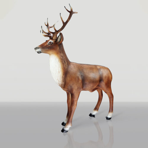 Dekorative 3D-Figur - Großer Hirsch in natürlicher Farbgebung