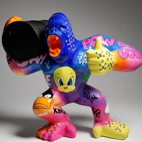 Großer Gorilla mit Fass auf der Schulter - Looney Tunes