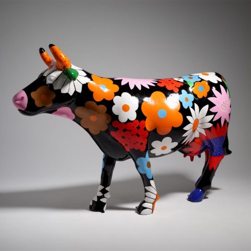 Große Figur – Handbemalte Kuh mit Blumen
