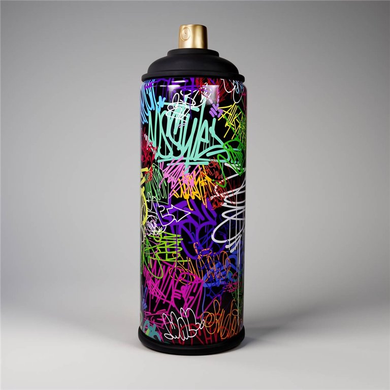 Spray mit Graffiti-Motiv.
