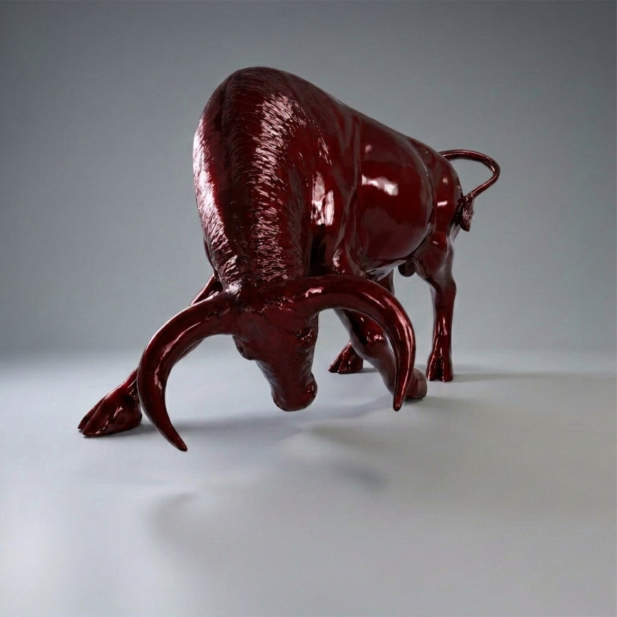 Lebensgroßer Spanischer Stier Kirsche
